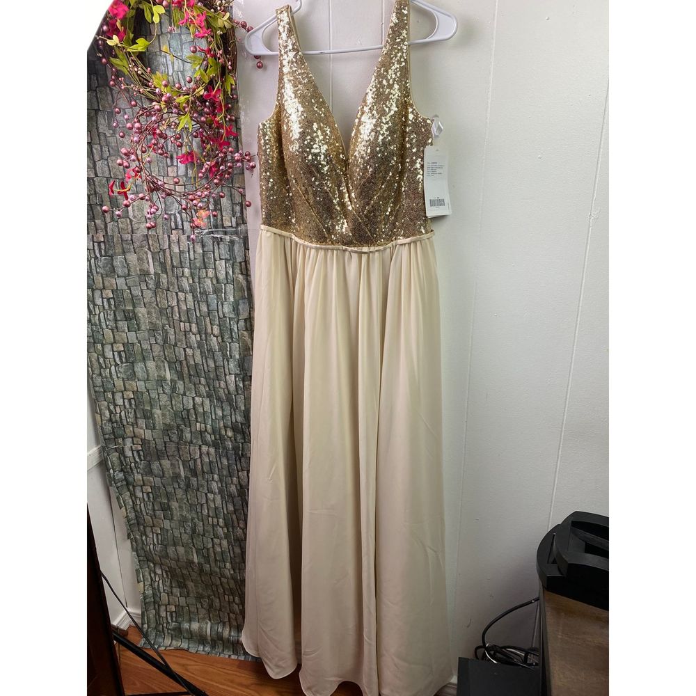 CHRISTINA WU DRESS - Picture 9 of 13